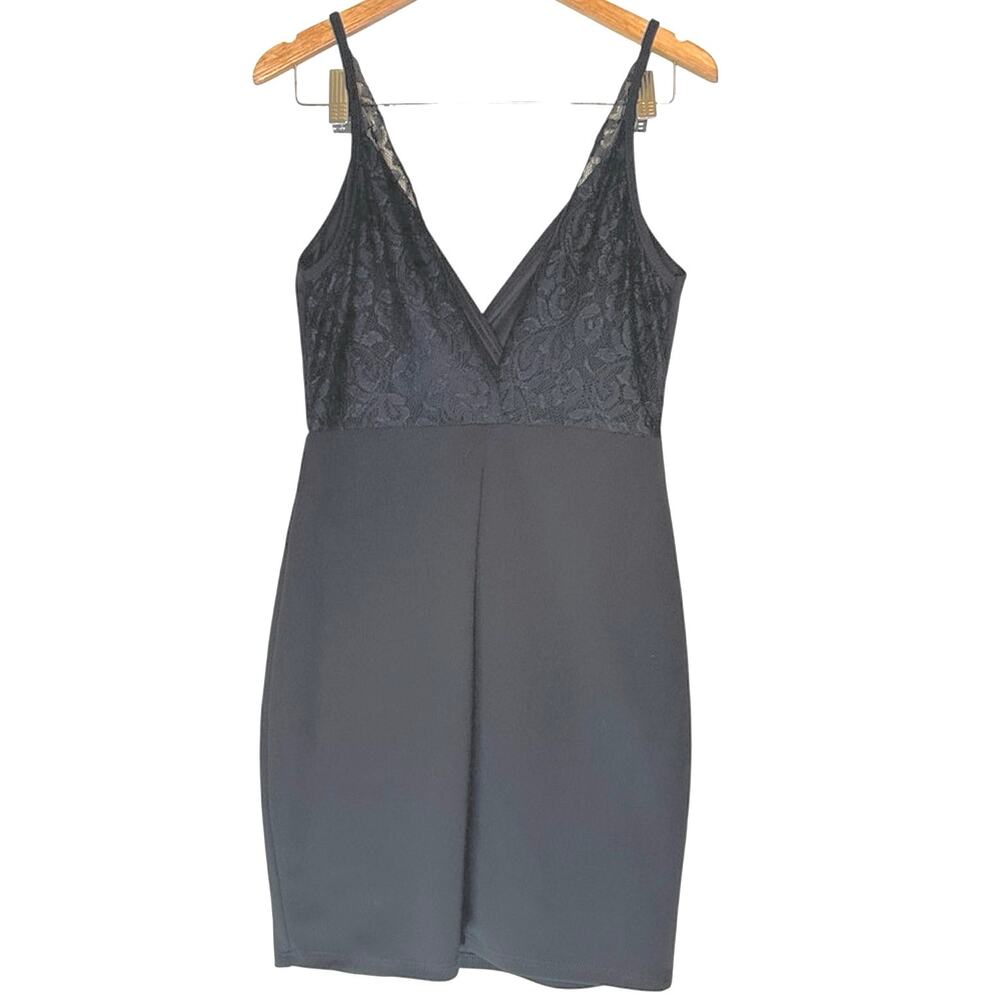 Lulu’s Black Lace Slip Dress Women’s Size S – LBD Date Night Mini